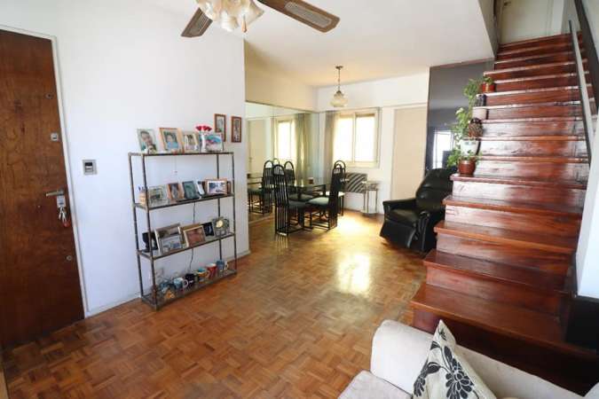 OPORTUNIDAD. Duplex en Recoleta