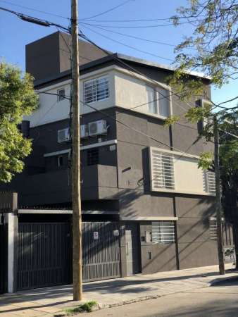 EXCELENTE DEPARTAMENTO EN DUPLEX SIN EXPENSAS!!! FLORIDA