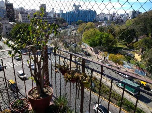 Vendo departamento 3 ambientes Parque Centenario