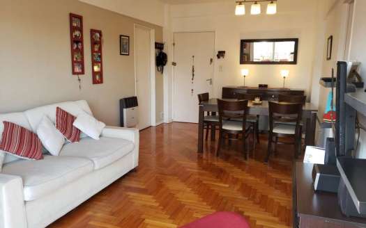 Dueño vende departamento 3 ambientes con excelente vista al Parque Chacabuco