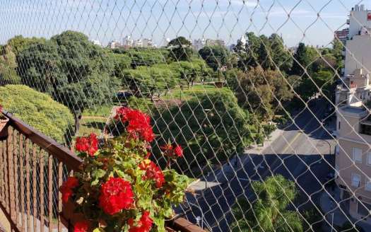 Dueño vende departamento 3 ambientes con excelente vista al Parque Chacabuco