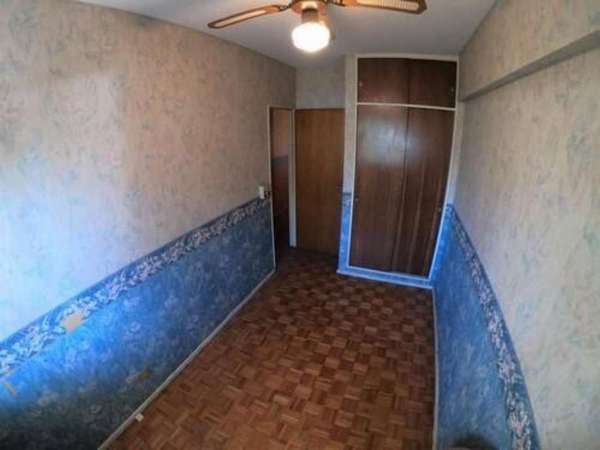 venta Departamento semipiso con cochera cubierta a 15 minutos de microcentro de estacion catedral d subte 4 dormitorios 3 baños balcon La Boca