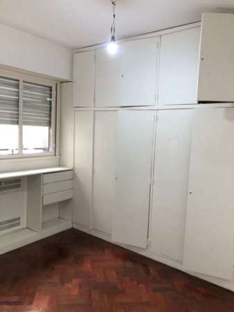 Oportunidad / Depto 3 amb / Flores / Excelente Ubicacion / 2 dorm 1 baño / u$d 80.000/ Baulera