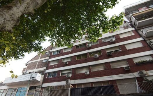 Amplio Monoambiente Amoblado en Belgrano – Divisible