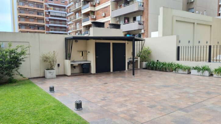 Hermoso departamento 2 ambientes, al frente, en exclusiva Torre Villa Urquiza