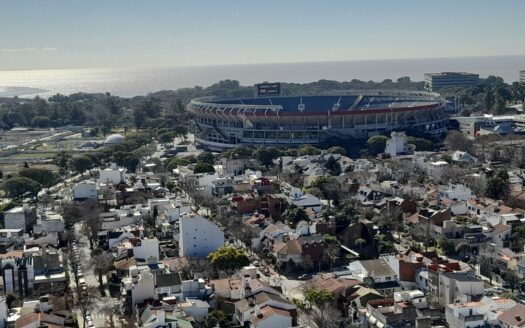 Dueño directo vende depto. 4 ambientes con vista y financiación propia