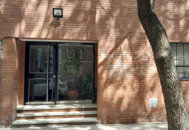 Venta Directa 2 Ambientes 3° Piso A Pulmón De Manzana Luminoso Silencioso En Colegiales