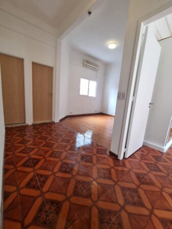 Ph – 3 Ambientes – Apto Profesional – Patio – Terraza Y Parrilla Digno De Ver !!