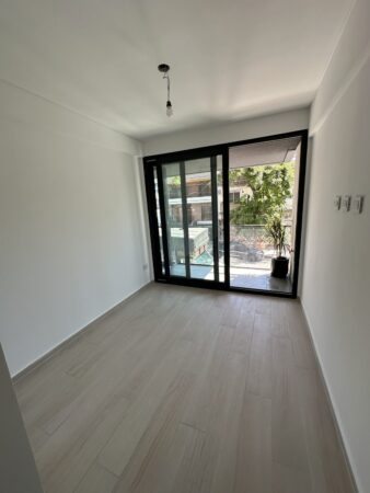 Depto en venta 3 ambientes con balcón al frente en Villa Luro