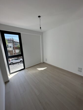 Depto en venta 3 ambientes con balcón al frente en Villa Luro