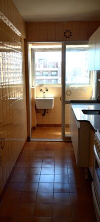 Hermoso depto de 2 amb piso alto, con lavadero, cocina y baño completo, para ingresar ya