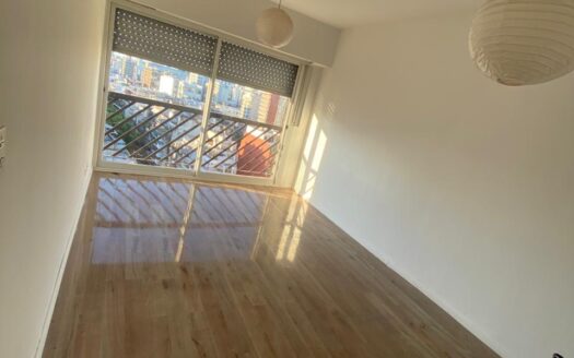 Hermoso depto de 2 amb piso alto, con lavadero, cocina y baño completo, para ingresar ya