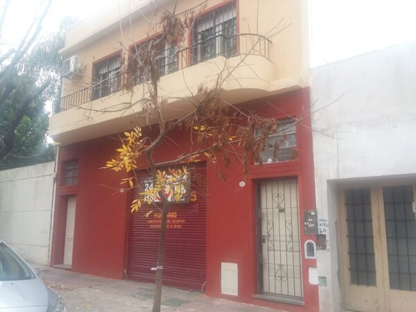 PH 4 AMB 3 DORMITORIOS CON TERRAZA Y BALCON