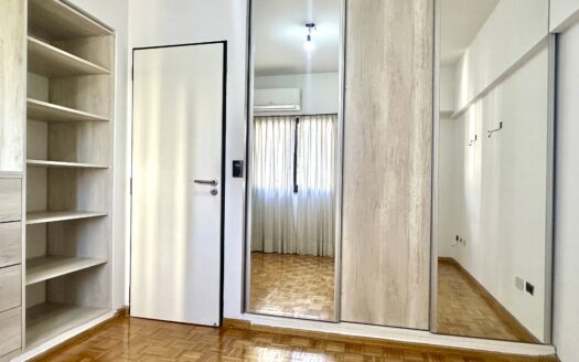 Dueño vende muy luminoso departamento 4 ambientes en Belgrano R