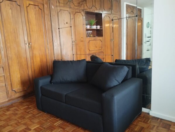 HERMOSO DEPARTAMENTO AMOBLADO CORDOBA Y SUIPACHA.-