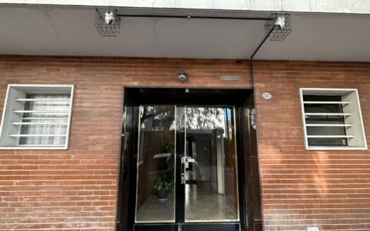 DUEÑO VENDE DEPTO 3 AMB + DEP SERVICIO
