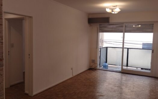 Larrea 1300, Piso 2
