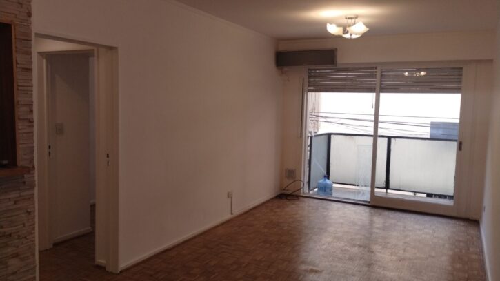 Larrea 1300, Piso 2
