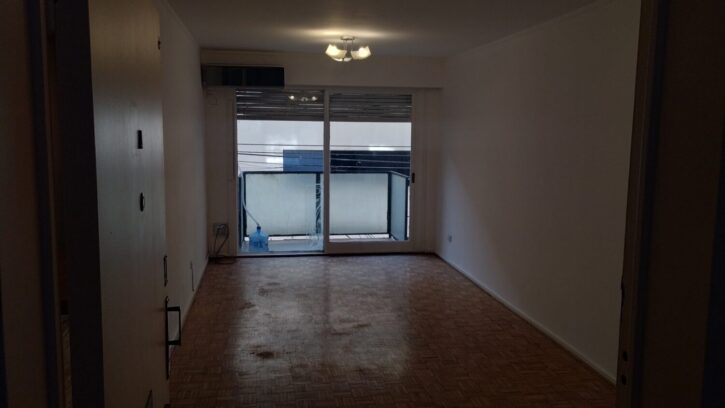Larrea 1300, Piso 2