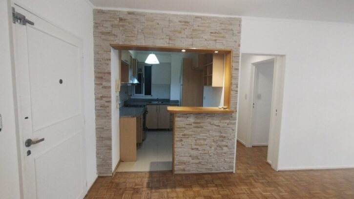 Larrea 1300, Piso 2