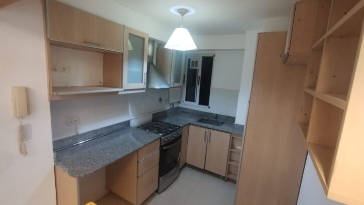 Larrea 1300, Piso 2