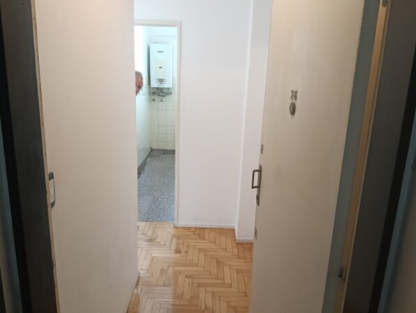 Departamento en alquiler , 2 ambientes En Av. Independencia 1900, CABA