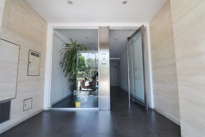 Depto. 2 Amb. en Alquiler en V. del Parque C/balcon