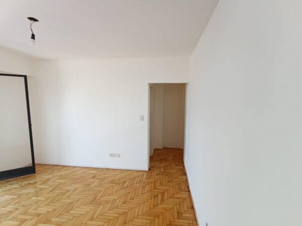 Departamento en alquiler , 2 ambientes En Av. Independencia 1900, CABA