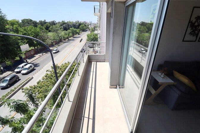 Depto. 2 Amb. en Alquiler en V. del Parque C/balcon