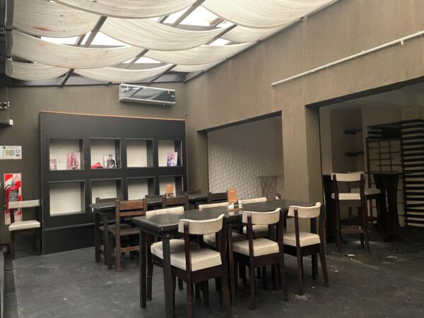 Venta de dos locales comerciales apto gastronomía en Palermo Soho en lote propio