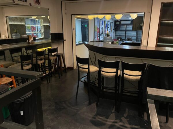 Venta de dos locales comerciales apto gastronomía en Palermo Soho en lote propio