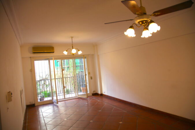 Semi Piso Modernista en Recoleta