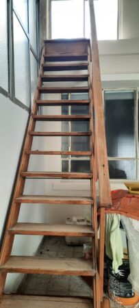 ALQUILER – DUEÑO DIRECTO – AGRONOMIA – PH 3 Ambientes refaccionado a nuevo Sin Expensas – Muy luminoso.