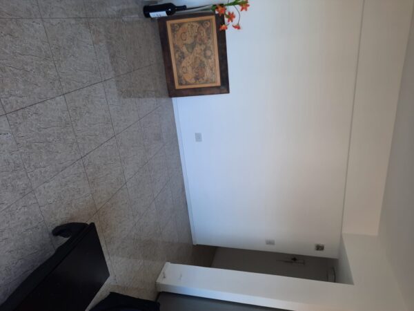 Dpto 2 ambientes ctrafte, super luminoso! balcon corrido, lavadero, placares empotrados, todo a nuevo, hermoso, digno de ver!!