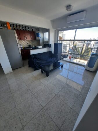 Dpto 2 ambientes ctrafte, super luminoso! balcon corrido, lavadero, placares empotrados, todo a nuevo, hermoso, digno de ver!!