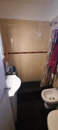 Dpto 2 ambientes ctrafte, super luminoso! balcon corrido, lavadero, placares empotrados, todo a nuevo, hermoso, digno de ver!!