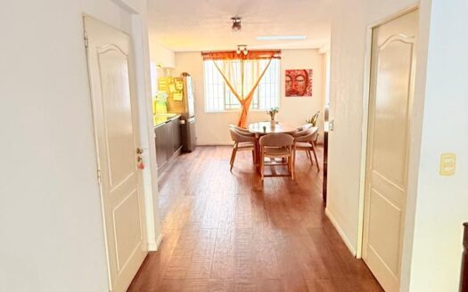 Casa triplex Bolivia 3700 Agronomia