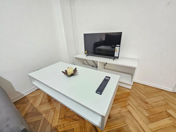 Hermoso Departamento de 2 Ambientes (Se Alquila Sin Muebles)