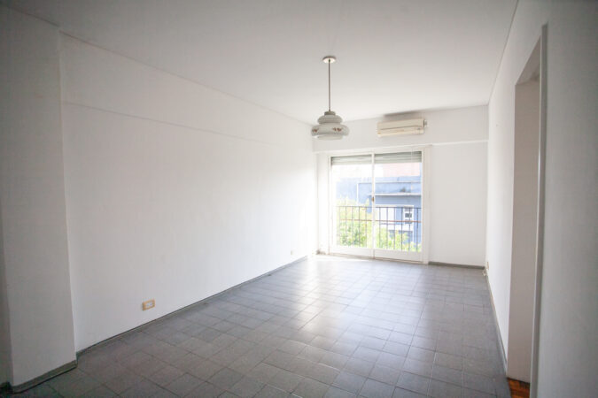 Hermoso depto 2 amb. TODO LUZ Y SOL. Caballito Norte(Caba), 3er piso x escalera, Bajas expensas.
