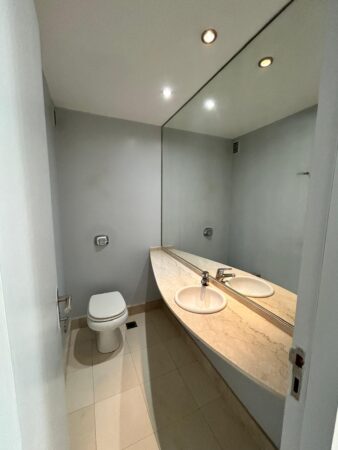 DEPARTAMENTO TRES AMBIENTES EN TORRE PREMIUM PISO MUY ALTO. LUMINOSO