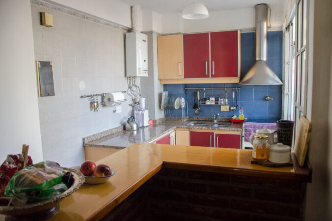 Venta Departamento Caballito 3 ambientes c/dependencia en Acoyte y Rivadavia. Frente. Balcón. Apto profesional. Baulera. Sup. Total 91 m2