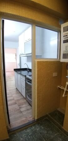 Departamento en alquiler, 4 ambientes, a la calle, luminoso.