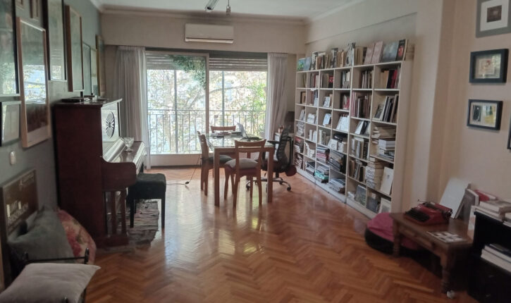 Venta Departamento Caballito 3 ambientes c/dependencia en Acoyte y Rivadavia. Frente. Balcón. Apto profesional. Baulera. Sup. Total 91 m2
