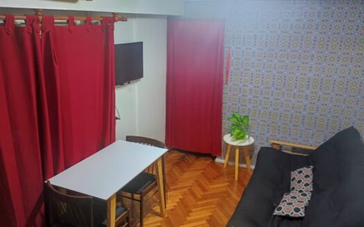 COMODO 2 AMBIENTES EN RECOLETA