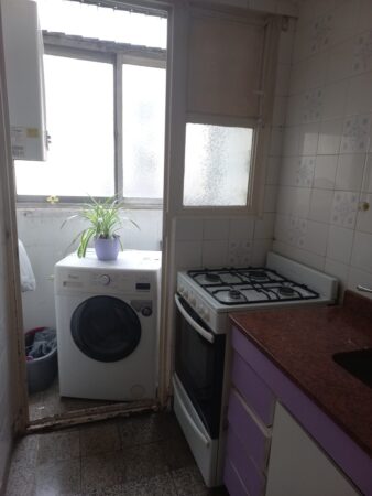 Alquilo monoambiente con cocina independiente, Apto profesional. Zona Recoleta