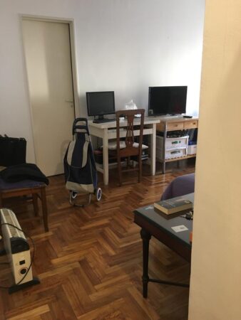 Alquilo monoambiente con cocina independiente, Apto profesional. Zona Recoleta