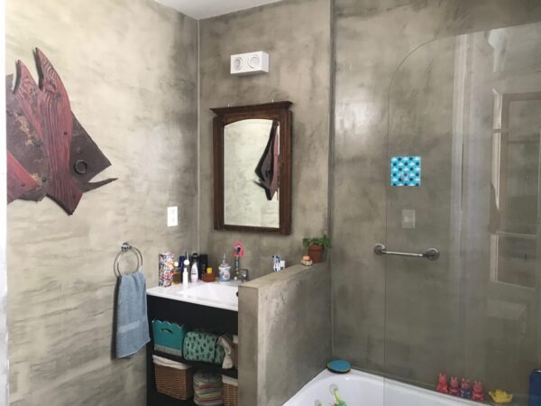 Departamento en Venta 4 ambientes, súper luminoso con techos altos, estilo casa.