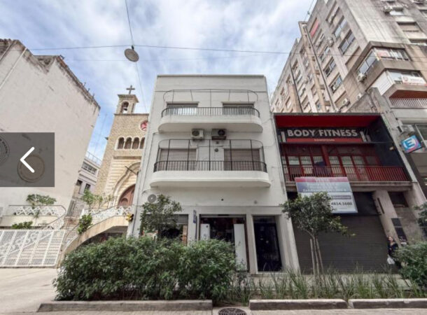Departamento de 1 ambiente con entre piso