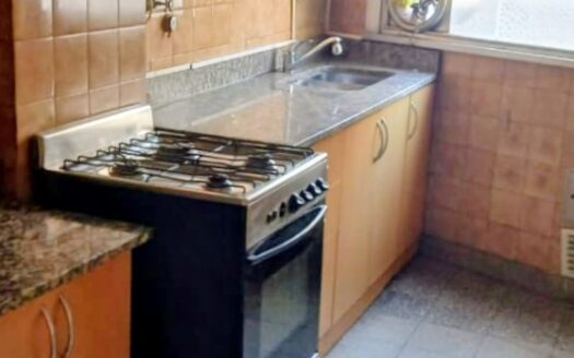 Alquilo departamento en Virrey del Pino a 20 metros de avenida Cabildo