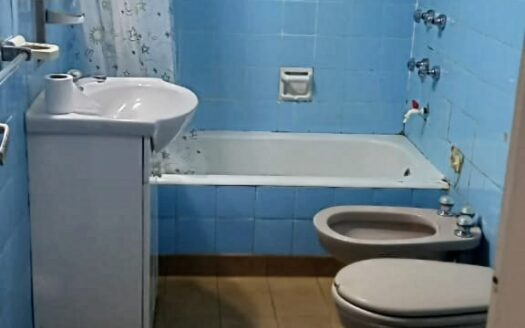 Alquilo departamento en Virrey del Pino a 20 metros de avenida Cabildo